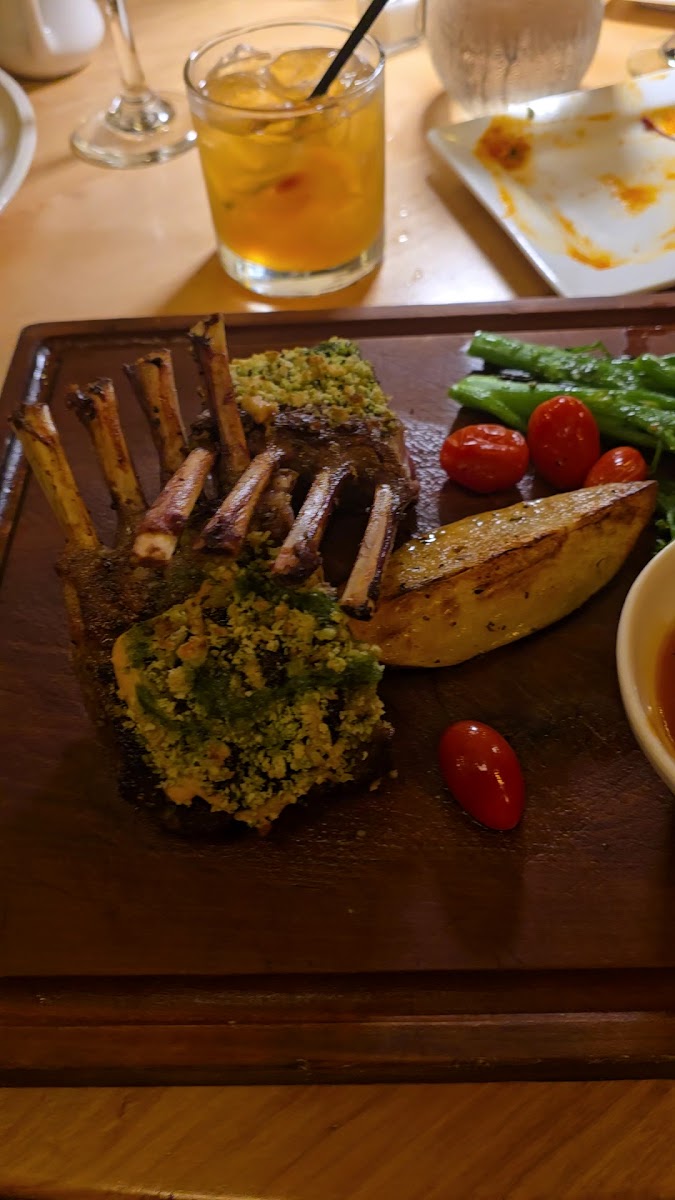 Cassariano Italian Eatery-2